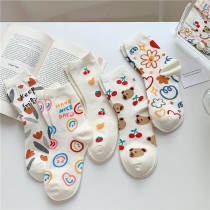 塗鴉系列中筒襪（五雙一組）